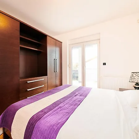 Stella Adria Apartment