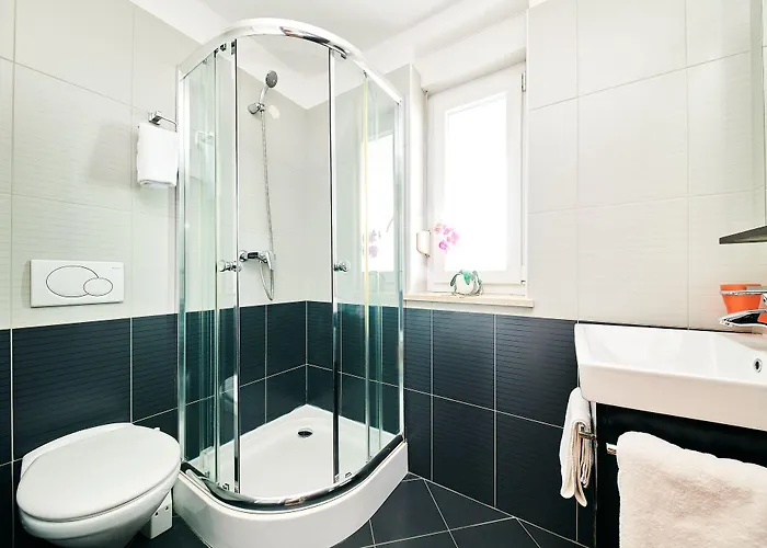 Stella Adria Apartment *