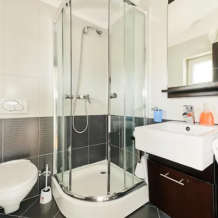 Ribarska Koliba - Stella Adria Apartmán *
