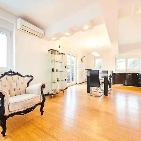 Stella Adria Apartment Pula