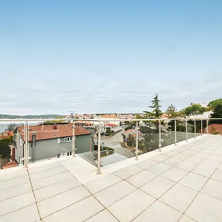 Stella Adria Apartment